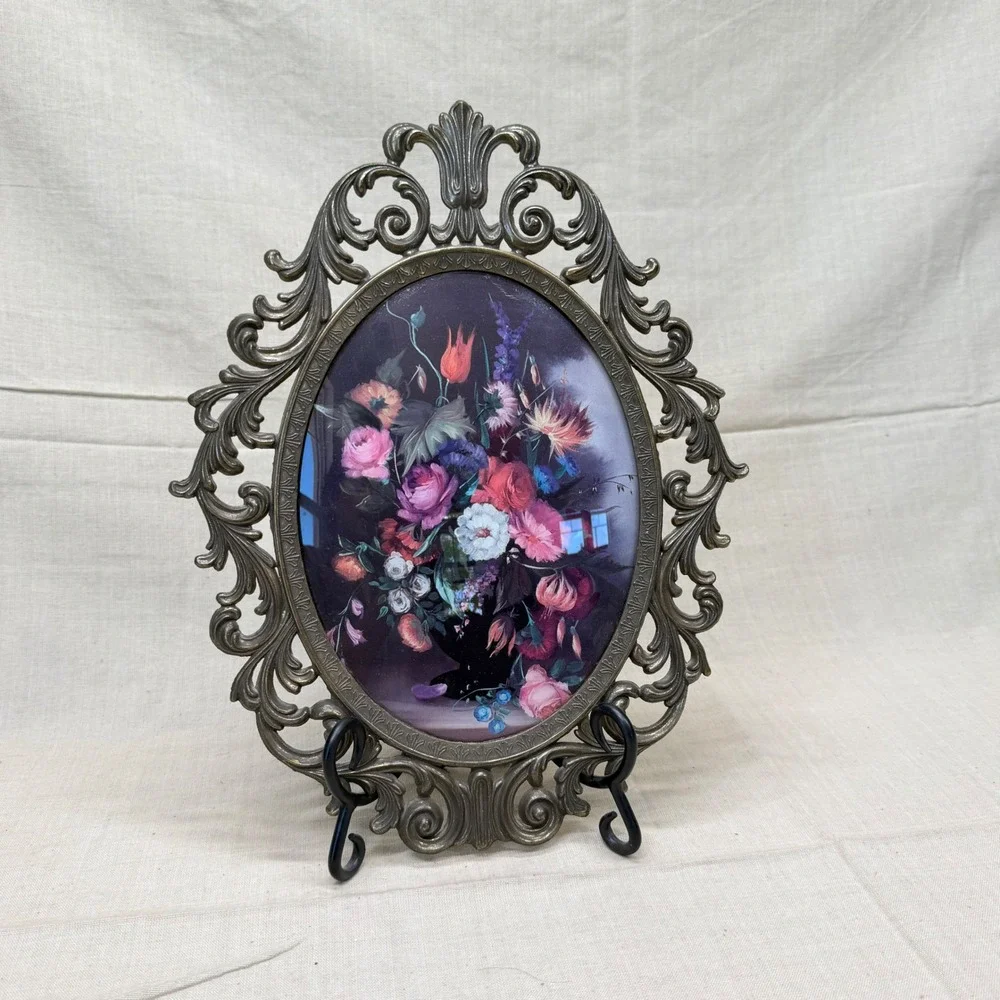 VTG Dark Floral Brass Ornate Italian Frame 10x13